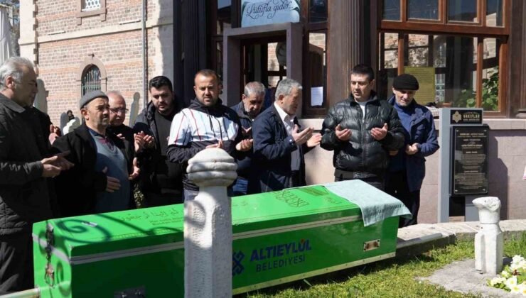 Zağnos Paşa’ya veda: 50 yıllık türbedar vefat etti