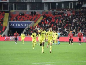 Ziraat Türkiye Kupası: Gaziantep FK: 0 – Fenerbahçe: 4 (Maç sonucu)
